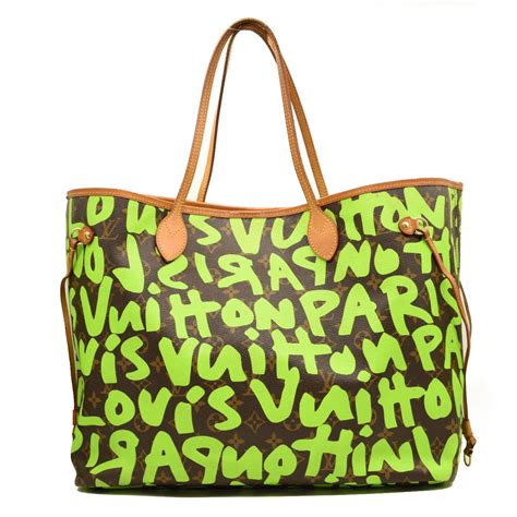 LOUIS VUITTON Monogram Graffiti Neverfull GM Green.